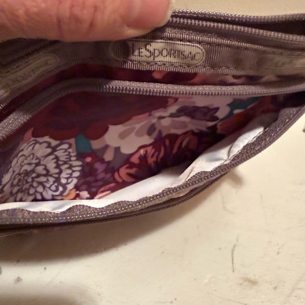 LeSportSac 3 zipper Pouch/cosmetic/bag/wallet/ pink&brown Flowers pattern 7"x5" - Picture 5 of 6